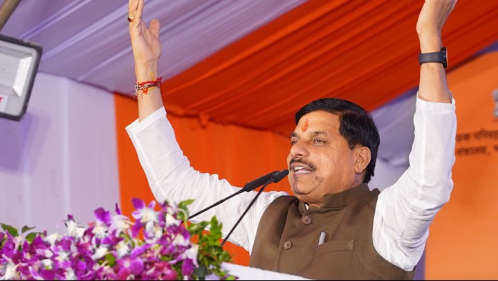CM Dr. Yadav Congratulates Mahakaushal Residents on Flyover and Road Projects